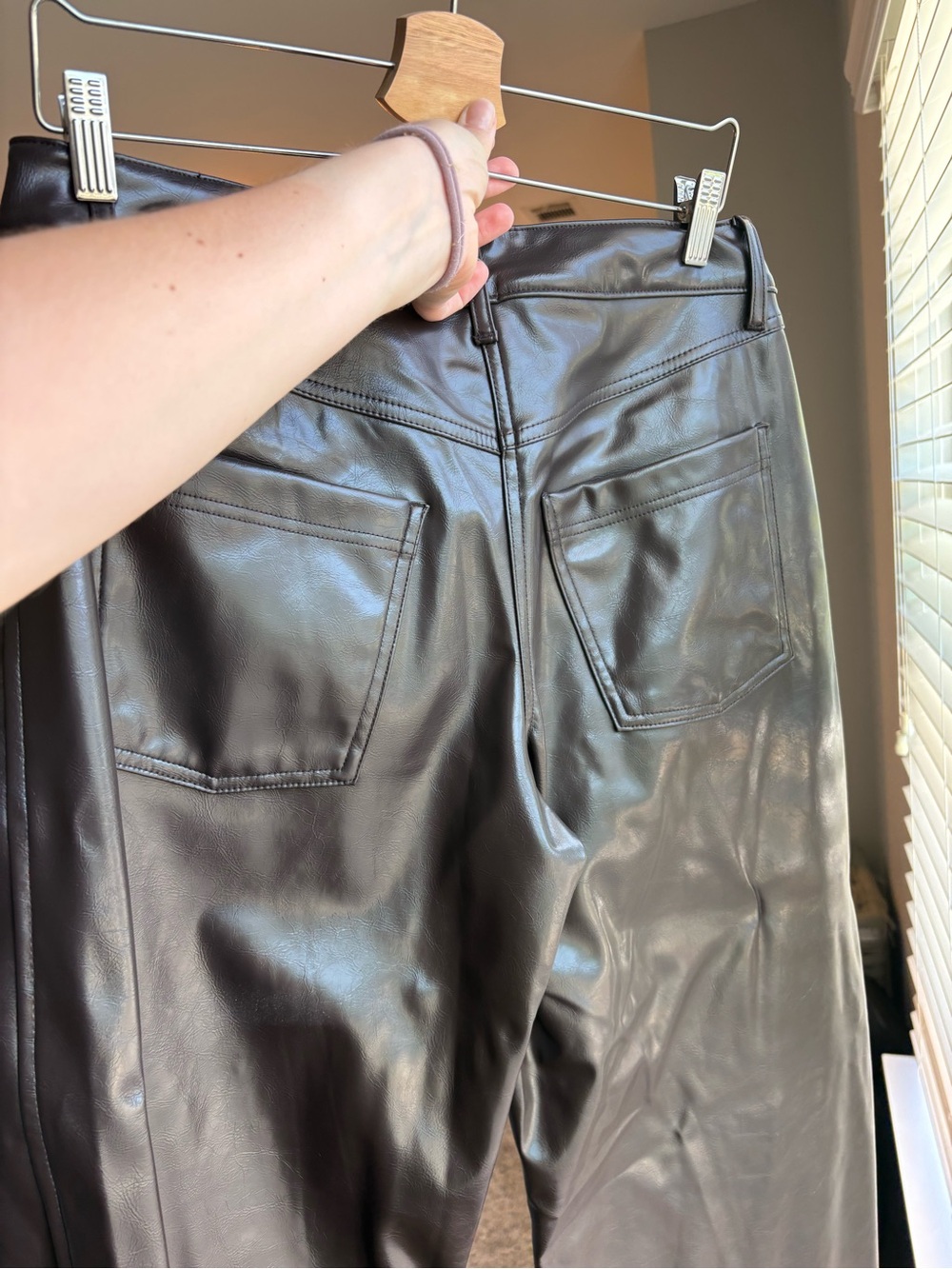 Old Navy Faux Leather Barrel Leg Pants in Dark Brown - Picture 4 of 7